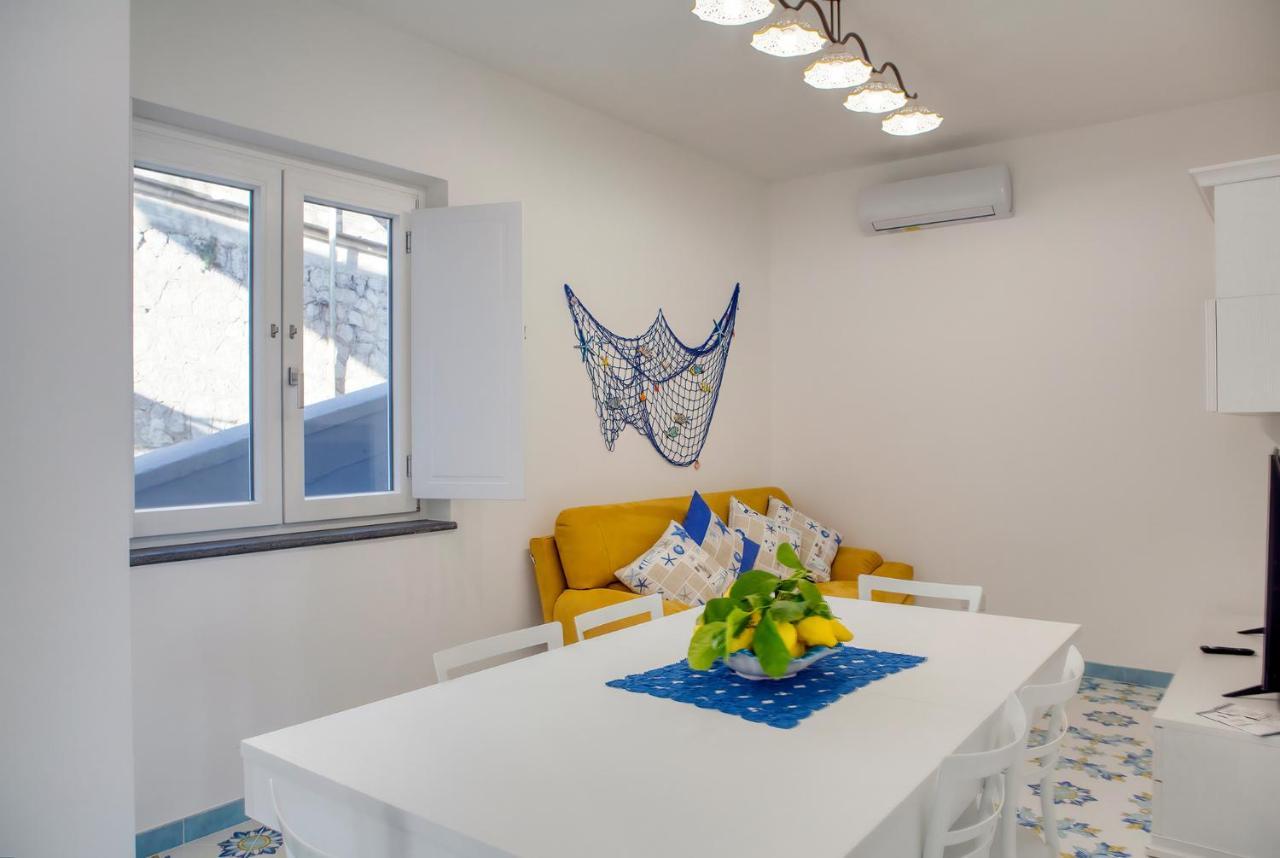 Apartamento Domus Teresia - Amalfi Coast Furore Exterior foto