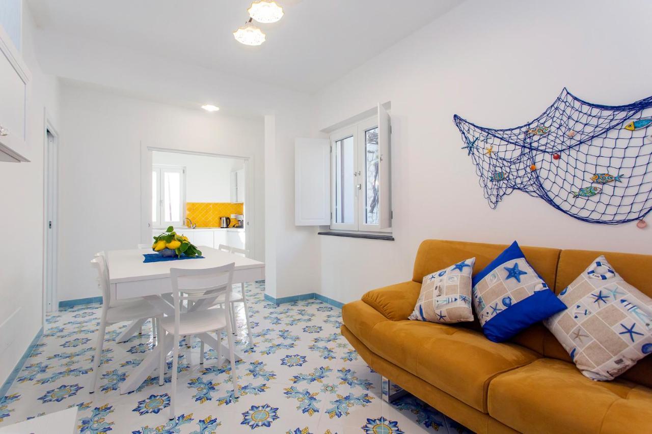 Apartamento Domus Teresia - Amalfi Coast Furore Exterior foto
